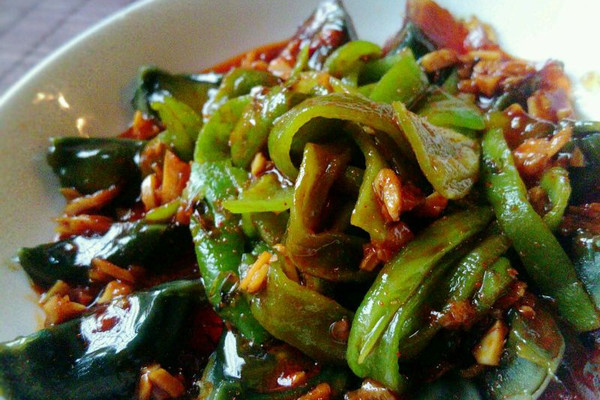 烧辣椒皮蛋|组长教你做湘菜