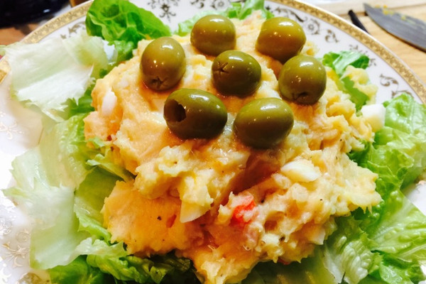 土豆金枪鱼沙拉