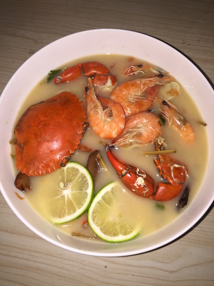 冬阴功海鲜汤