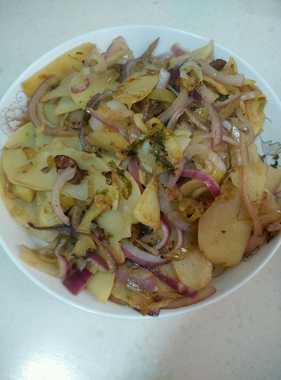 洋葱土豆这样炒，清爽不腻口，夏天吃比大鱼大肉受欢迎_哔哩哔哩_bilibili