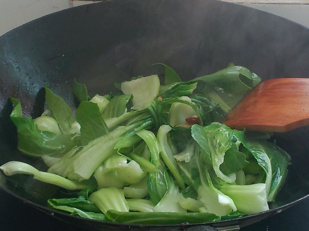 蒜茸油麦菜 简单好吃做法怎么做_蒜茸油麦菜 简单好吃做法的做法_豆果美食