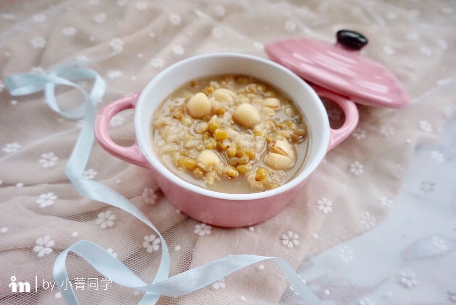 莲子绿豆粥怎么做_莲子绿豆粥的做法_小菁同学_豆果美食