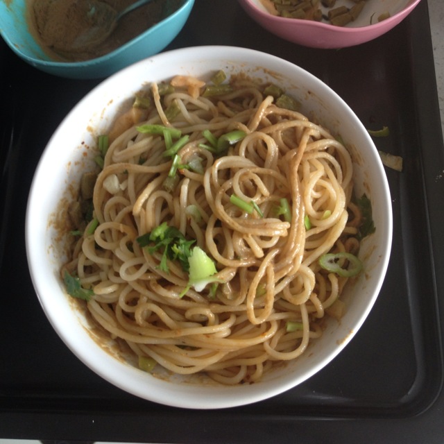 肉酱意大利面 武汉热干面 湖北热干面家常版. #舌尖还原#--.