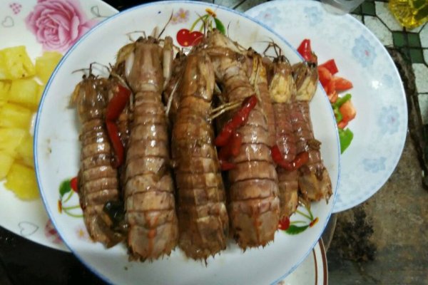 简单炒赖尿虾的做法