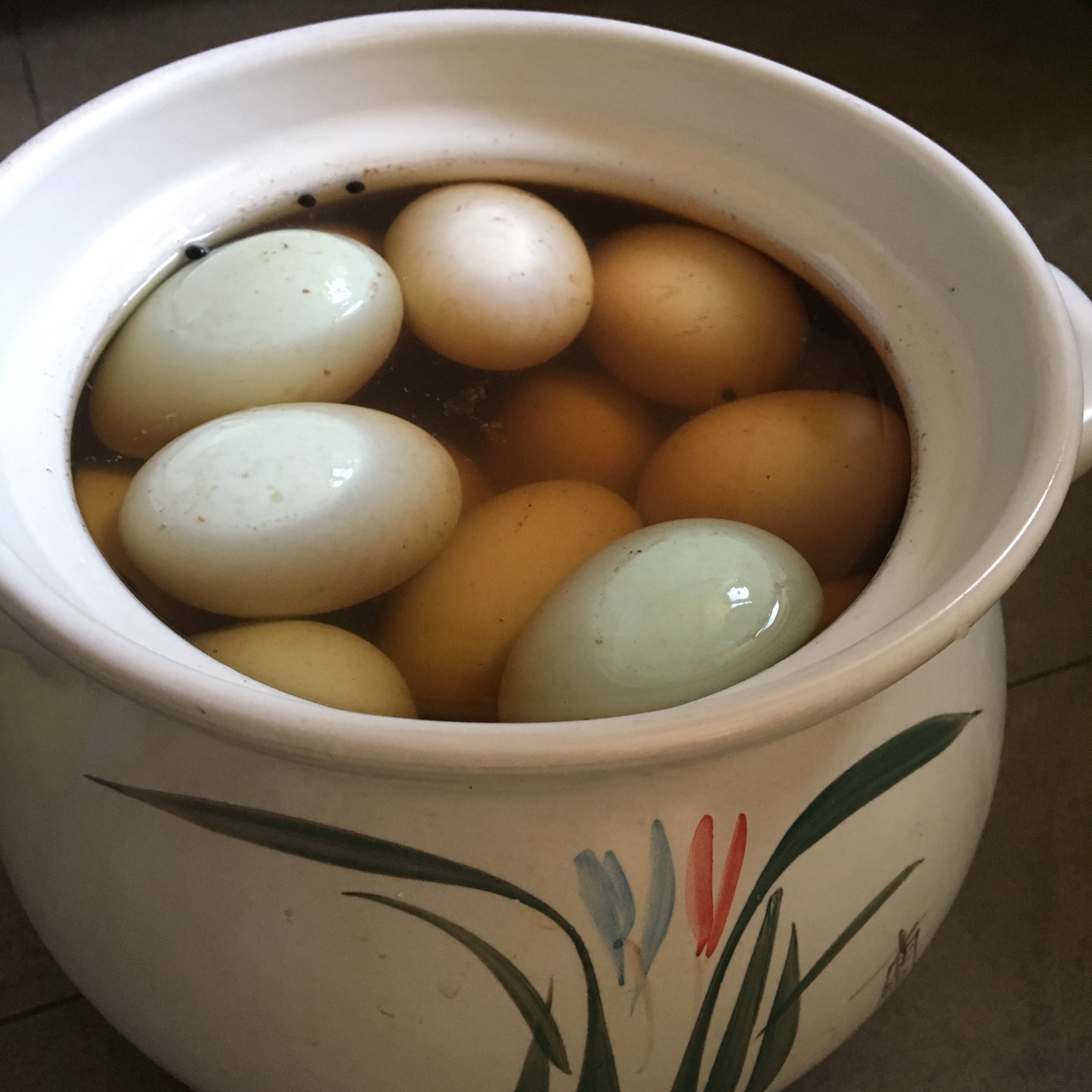 鹅蛋怎么做好吃（鹅蛋5种最好吃的做法 简单美味又下饭） | 说明书网