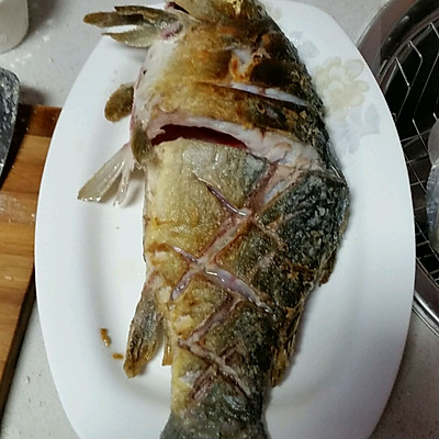 红烧三道鳞鱼的做法_【图解】红烧三道鳞鱼怎么做好吃