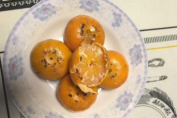 纯天然无添加快速止咳嗽---炒橘子的做法_【图