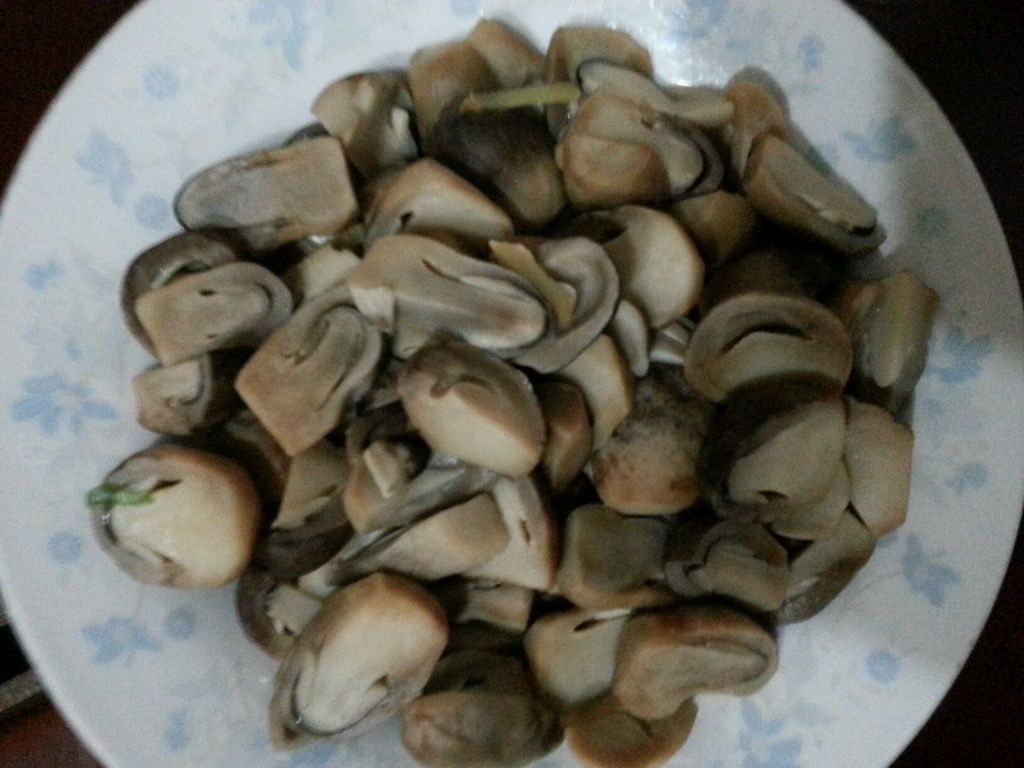 凉拌草菇的做法_【图解】凉拌草菇怎么做如何做好吃