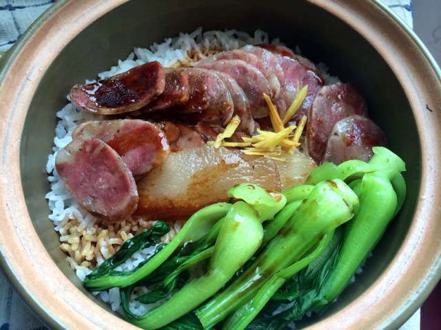 腊味煲仔饭