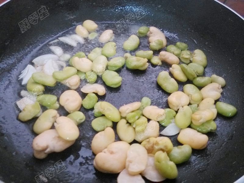 蚕豆炒鸡蛋