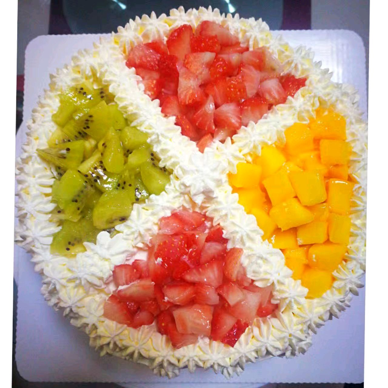 8寸水果生日蛋糕