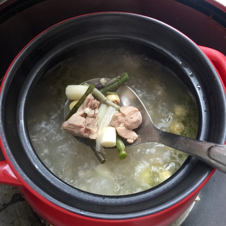 石斛水鸭汤