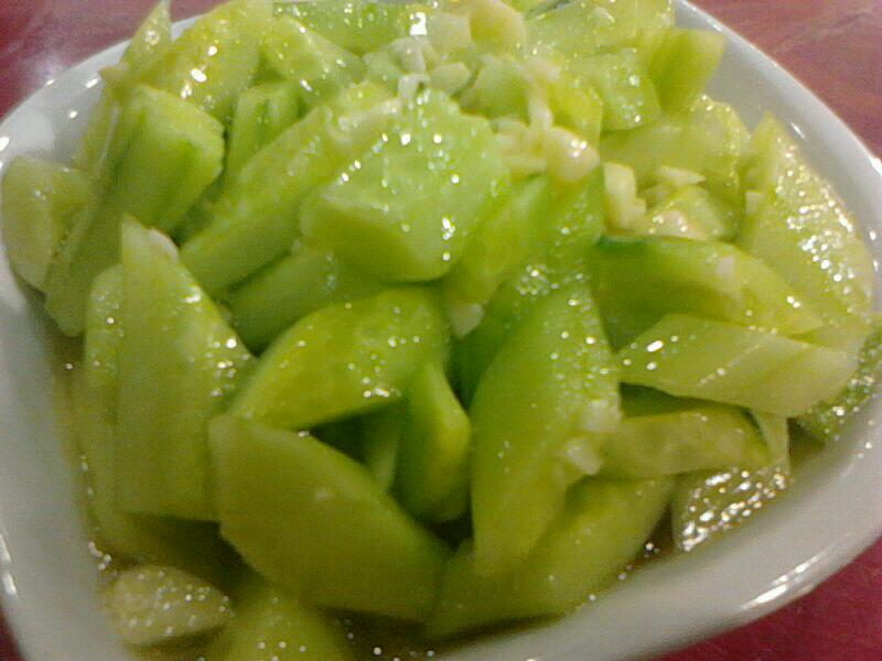 拍黄瓜布尔诺美食图片
