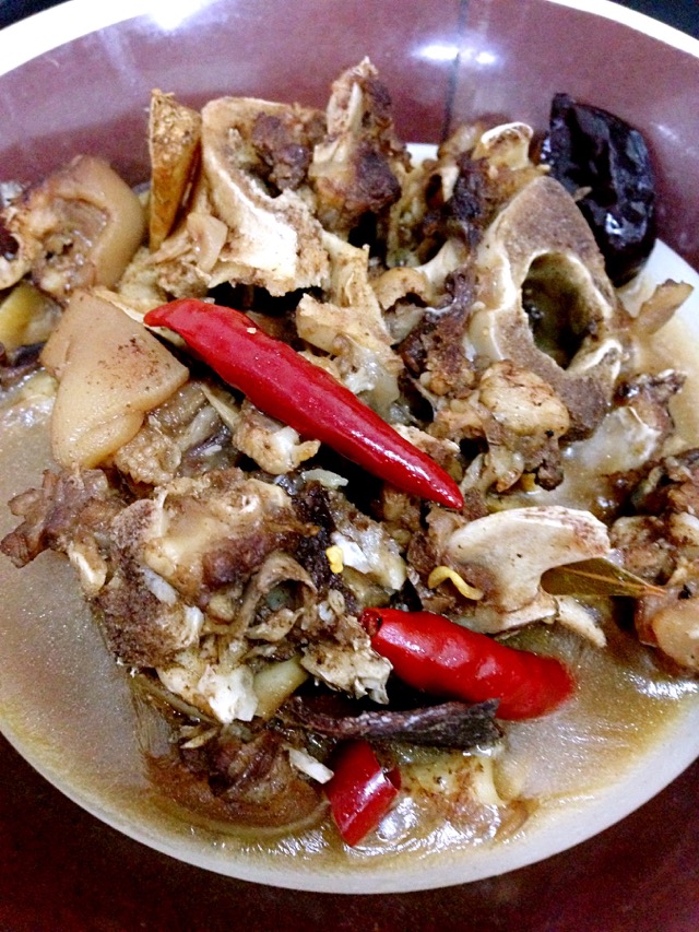 暖胃羊头--煮羊肉不膻的窍门