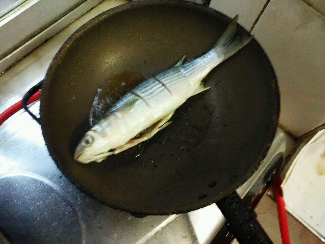 香煎鲚鱼