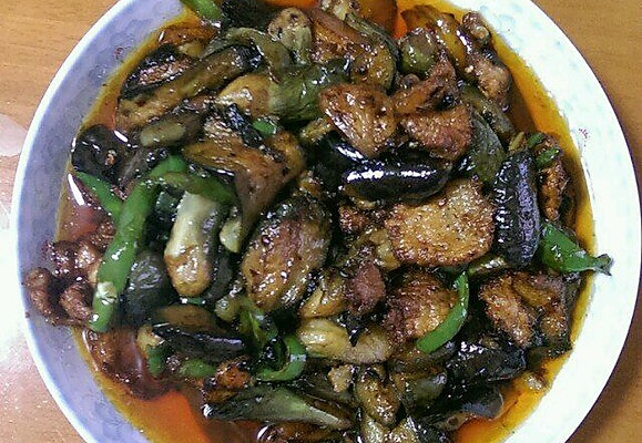 油闷茄子烧肉