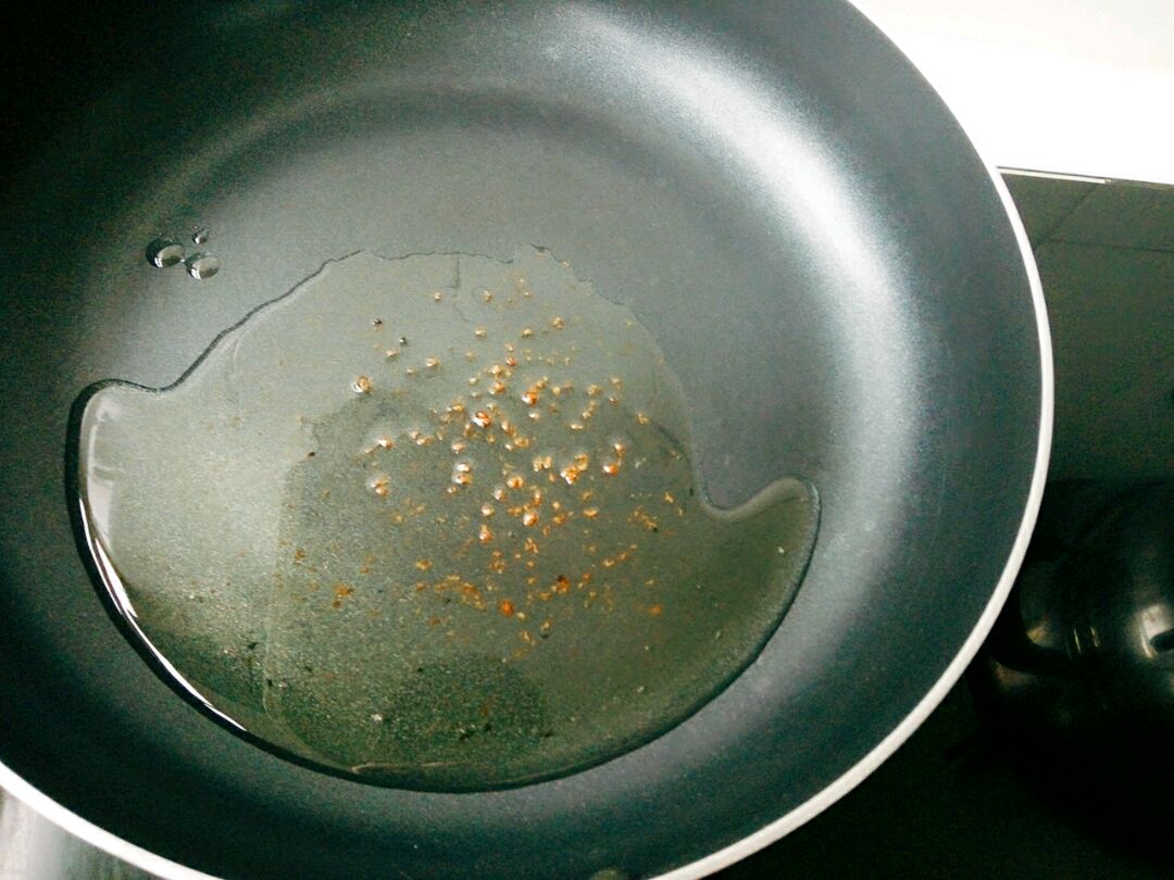 炒锅 油