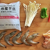 低脂鸡丝拌魔芋丝(我的减肥餐)的做法图解1