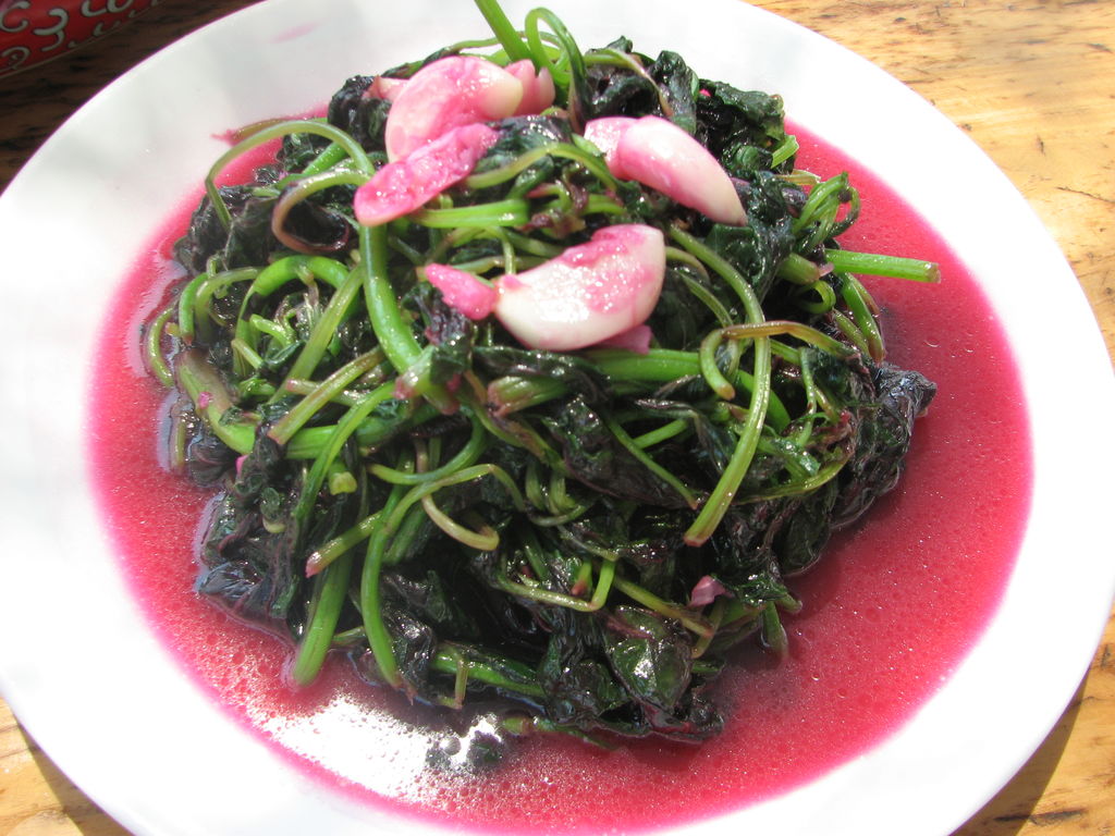 （トピックス）伝統野菜「松阪赤菜」が旬を迎えています ｜ JAみえなか
