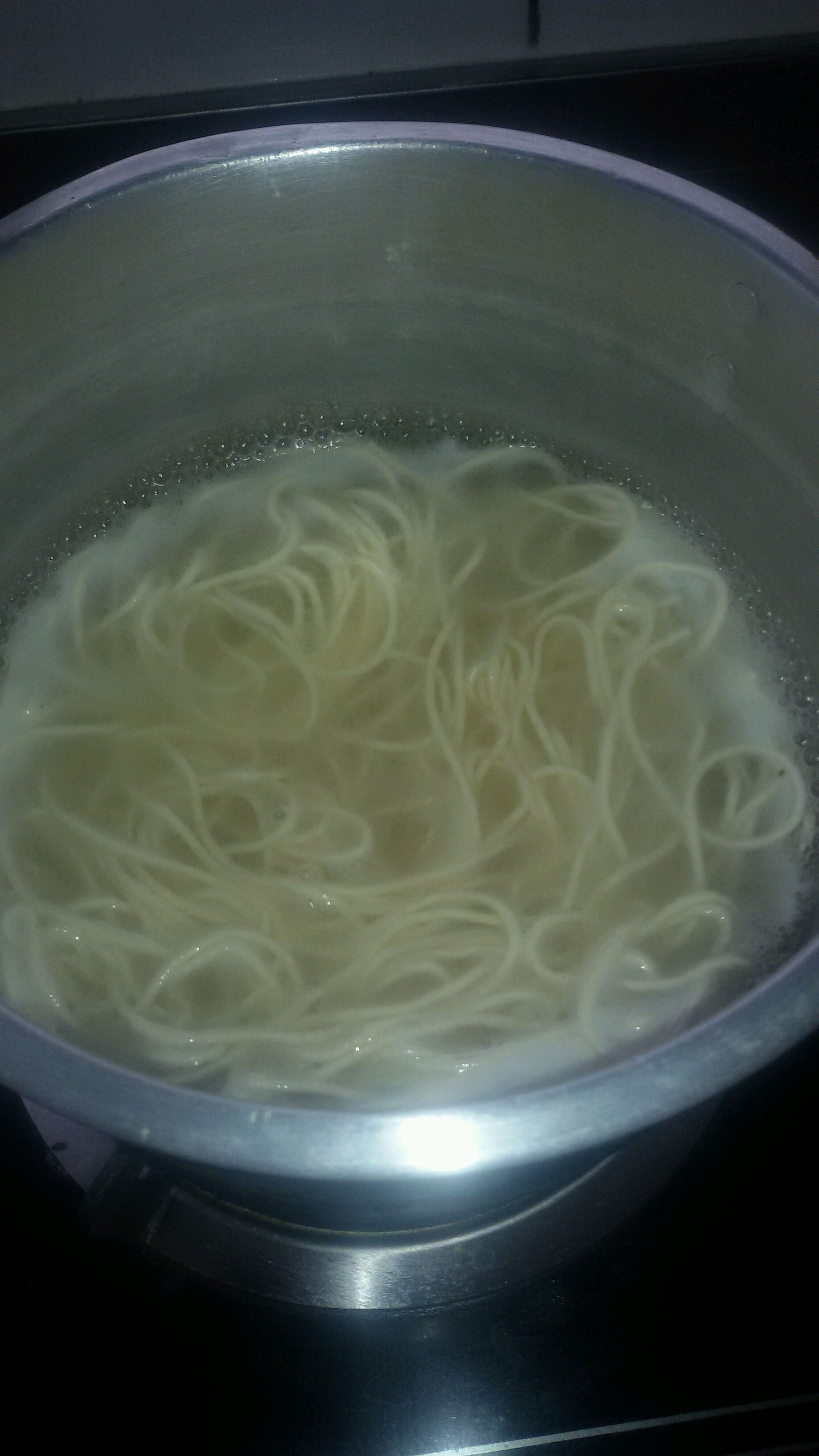 Ź