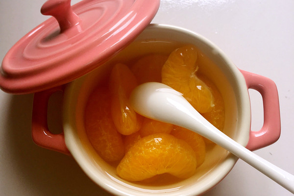 冰糖橘子水的做法_【图解】冰糖橘子水怎么做