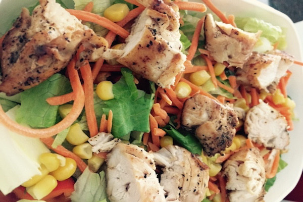 鸡肉玉米沙拉 grilled chicken salad