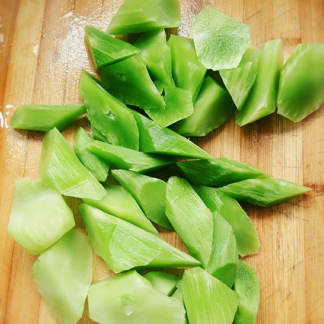 莴苣排骨汤怎么做_莴苣排骨汤的做法_豆果美食