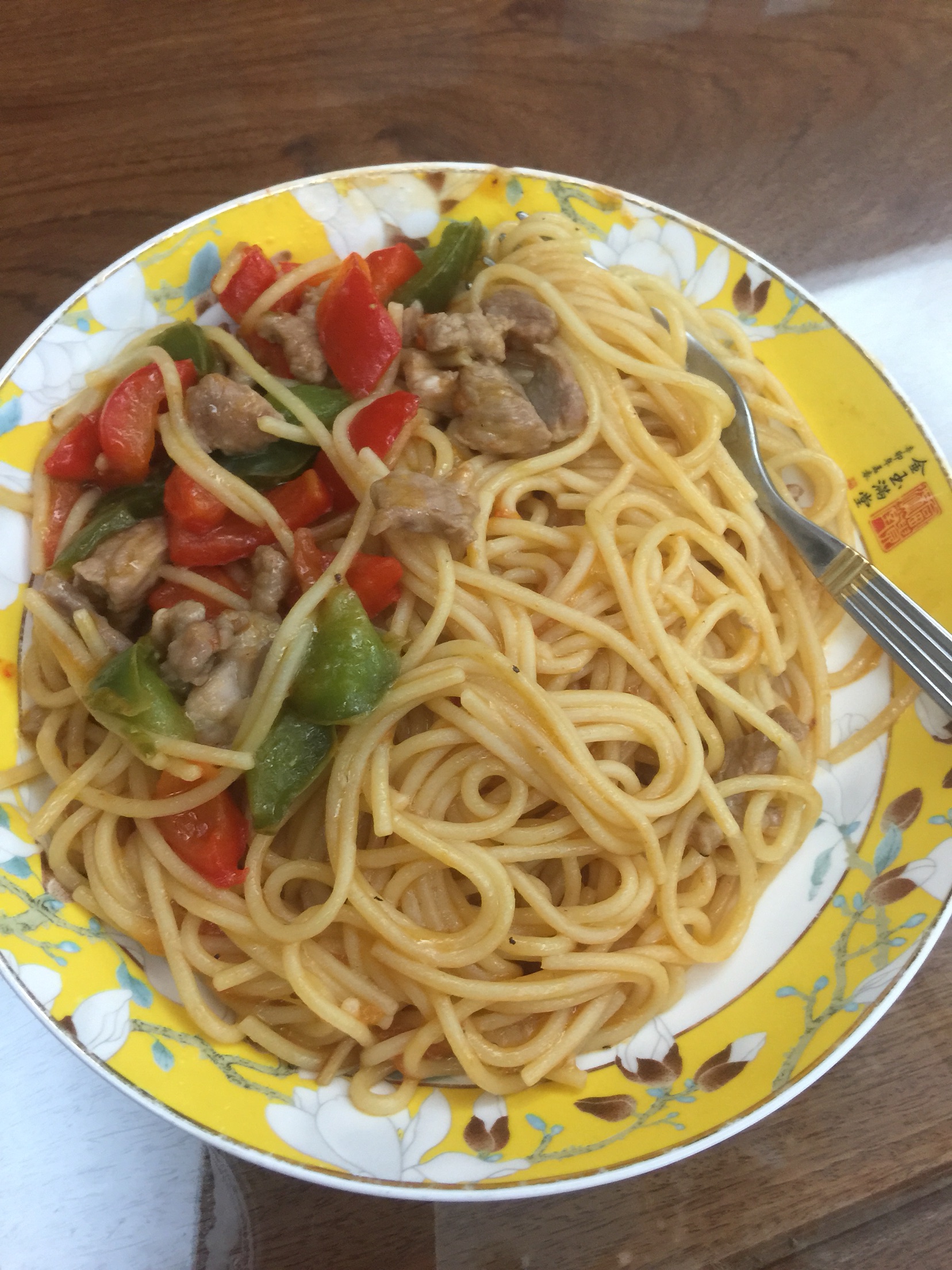 经典番茄肉末意大利面