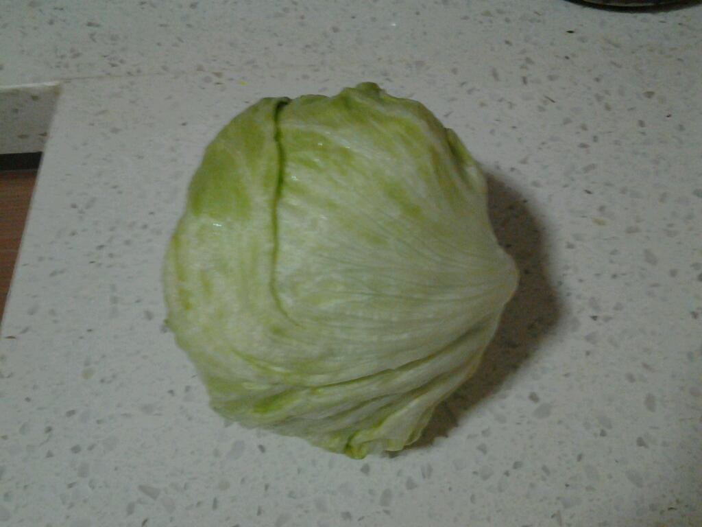 跟卷心菜很像吧