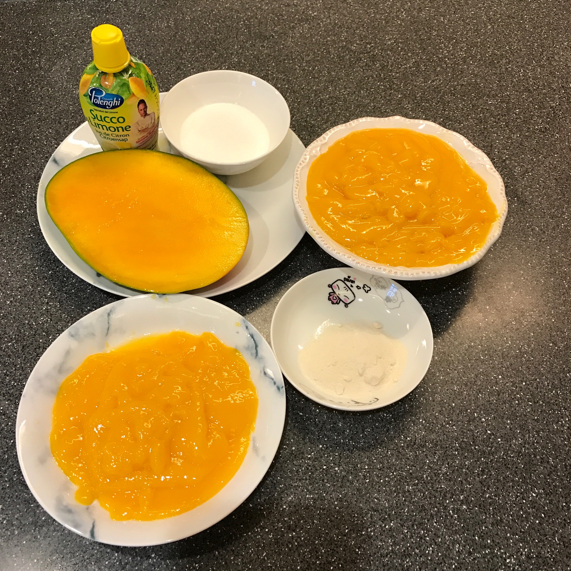 酸奶芒果杯的做法_酸奶芒果杯怎么做_飘雪的季节_美食杰
