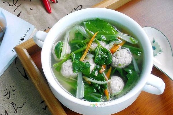 小白菜肉丸汤的做法