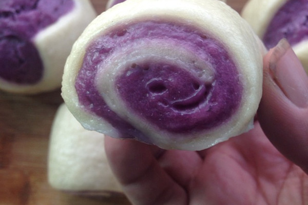 花样紫薯馒头