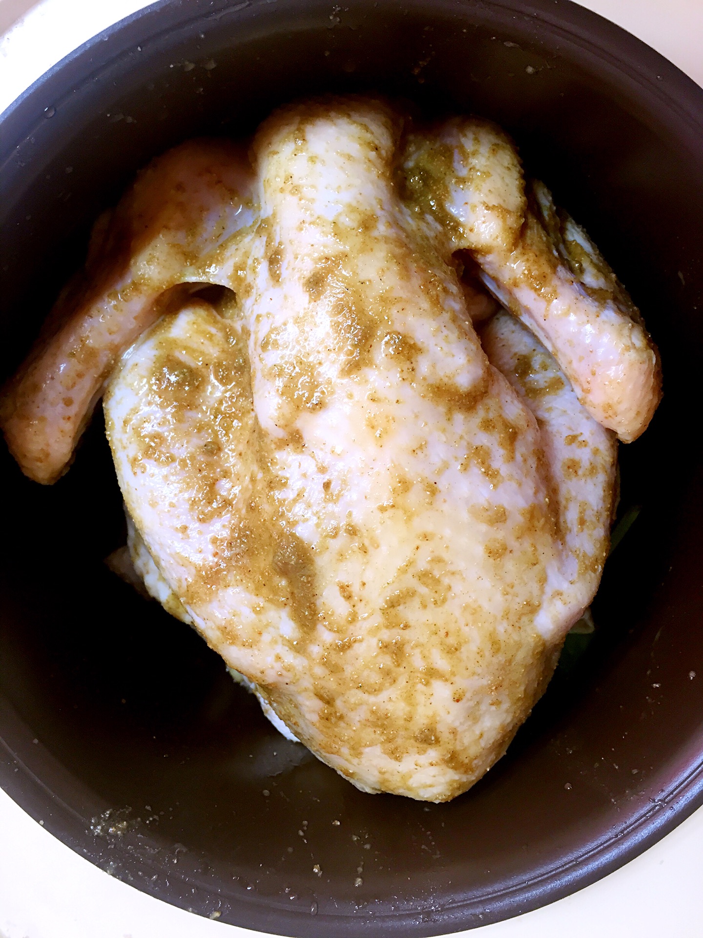 电饭锅盐焗鸡