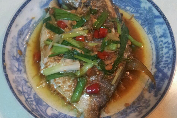 炒菜煲汤临锅时加入提鲜不口干 酸梅豆酱金枪鱼的做法步骤 1