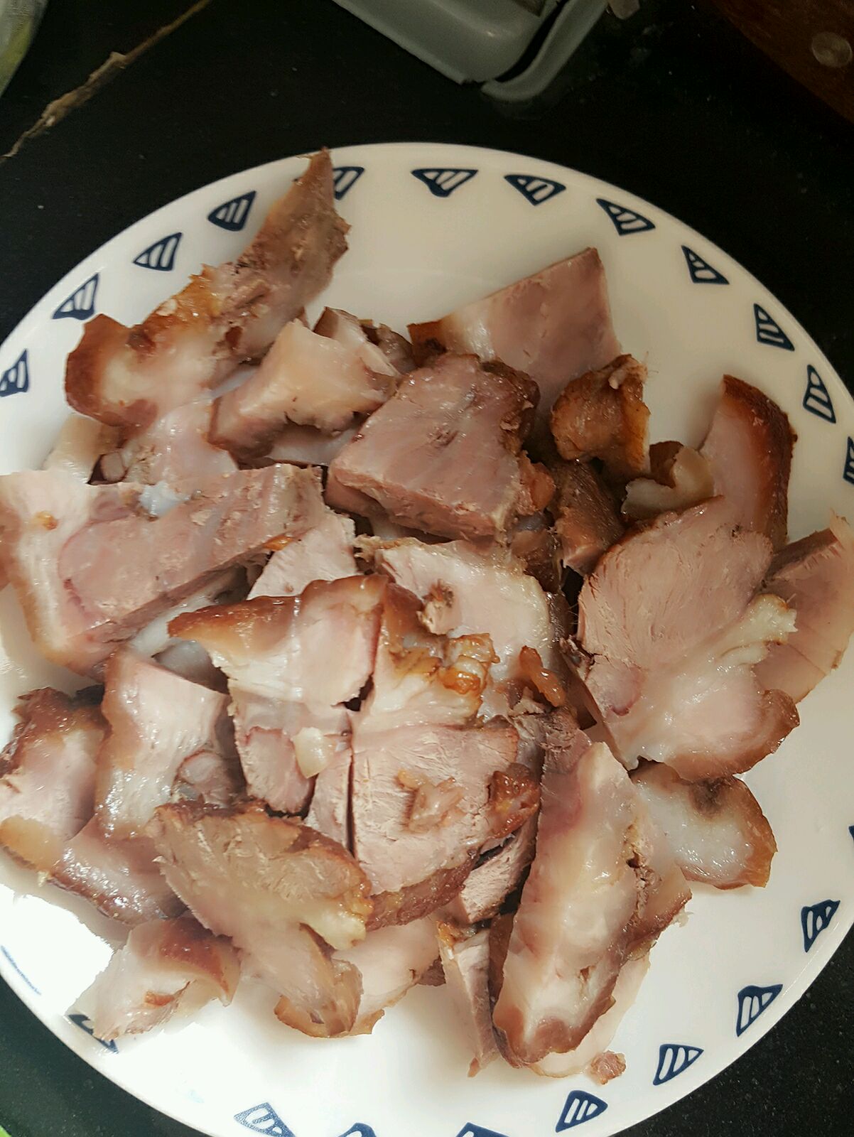 回锅肘子