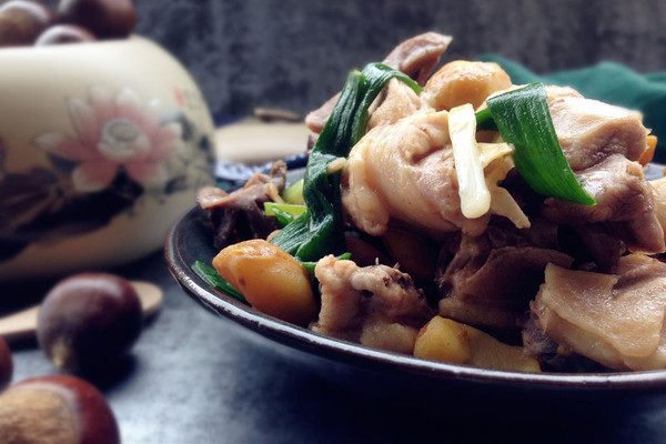 栗子焖鸡的做法_【图解】栗子焖鸡怎么做如何