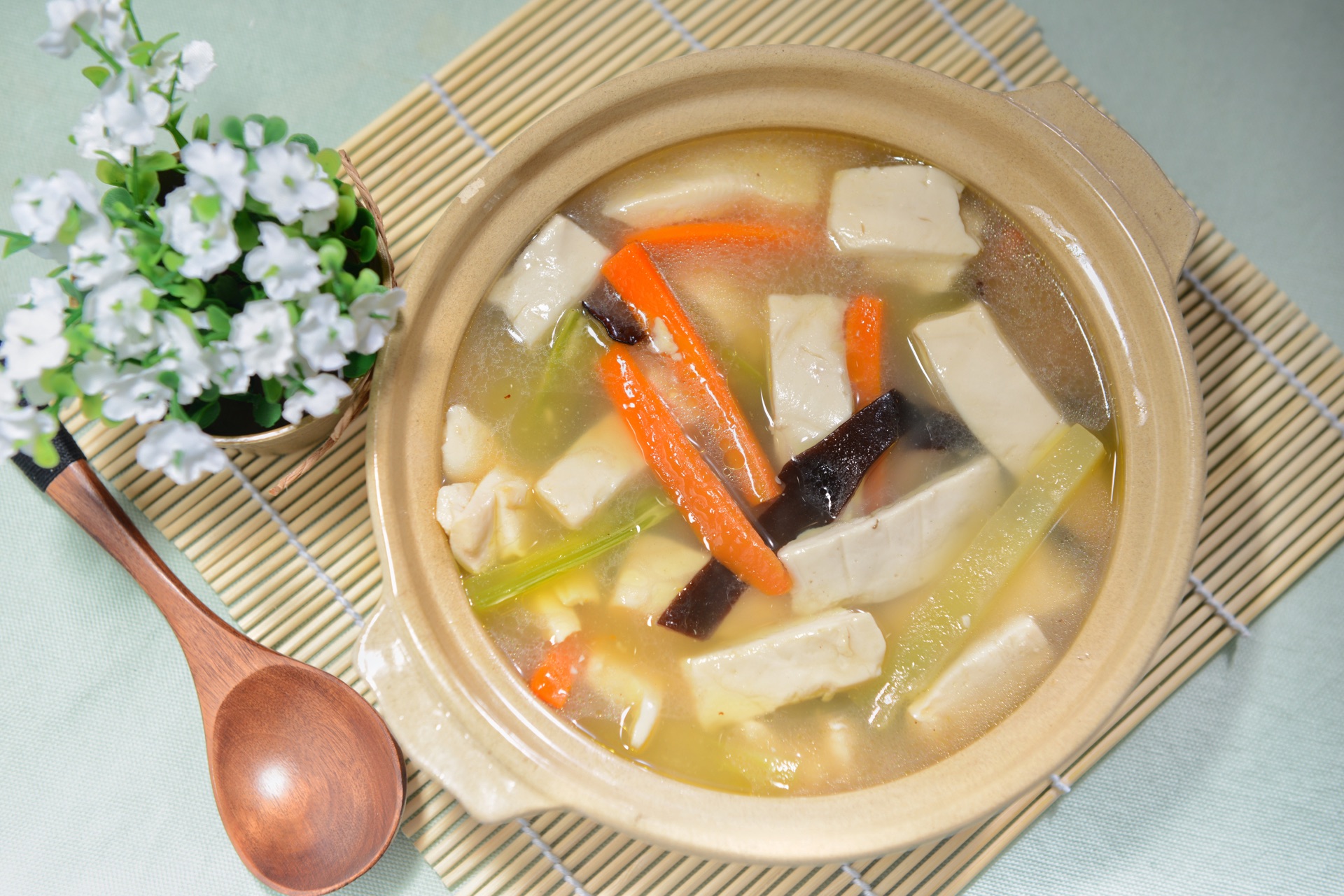 泡菜豆腐汤的做法大全_泡菜豆腐汤的家常做法 - 心食神