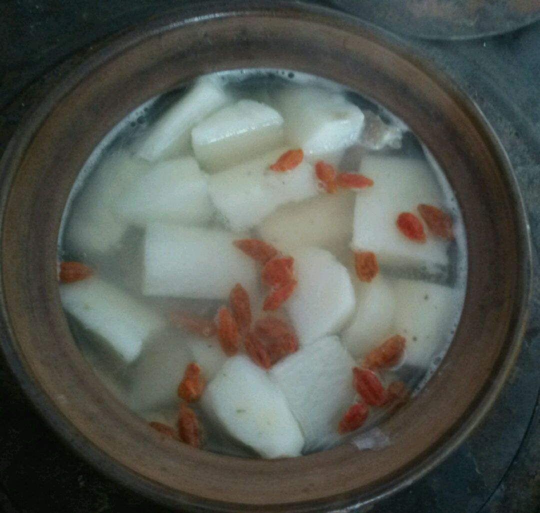 山药炖鸡汤