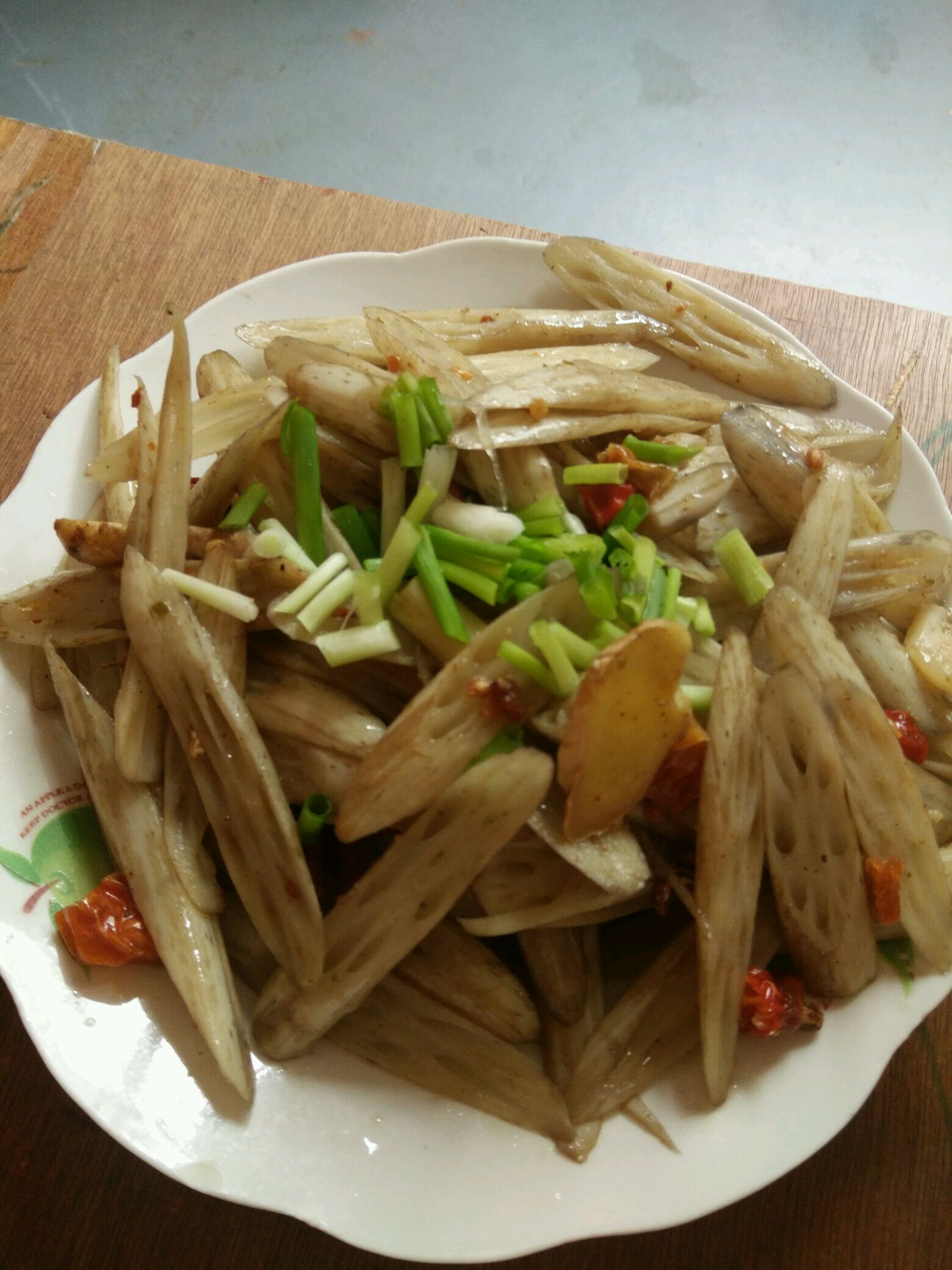 香辣藕带怎么做_香辣藕带的做法_豆果美食