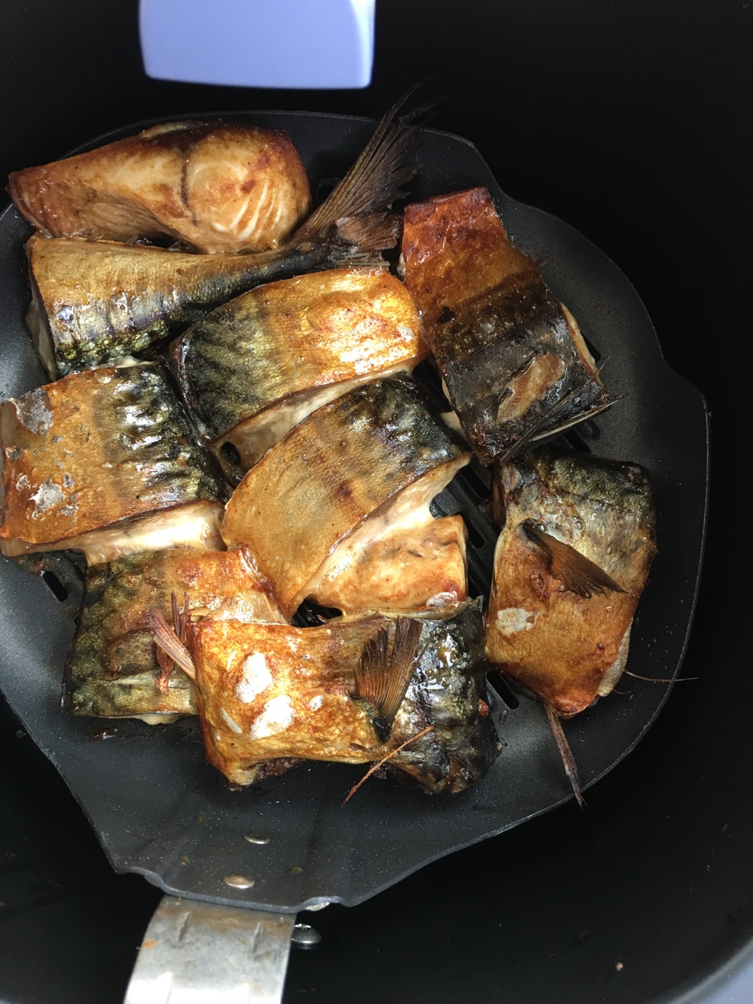 炸沙丁鱼怎么做_炸沙丁鱼的做法_悠悠小厨Z_豆果美食