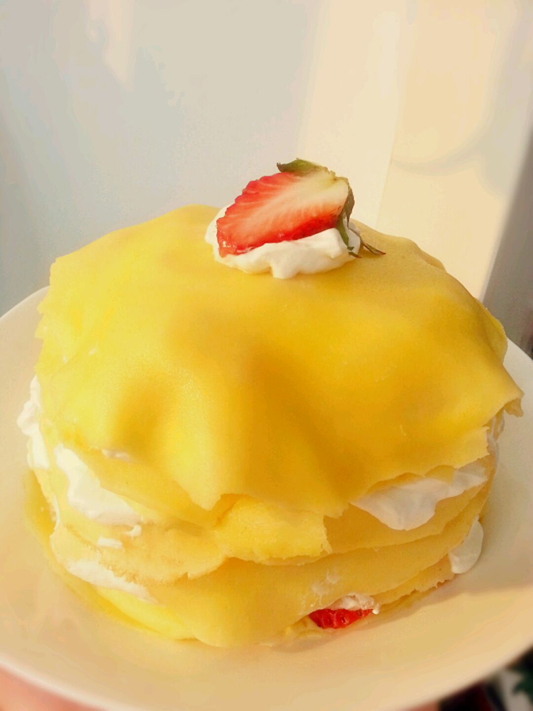 蛋糕-草莓甜心千层蛋糕_七彩蛋糕