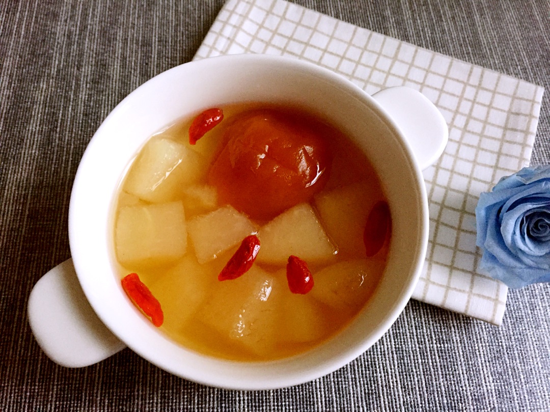 冰糖雪梨琵琶盅的做法图解4