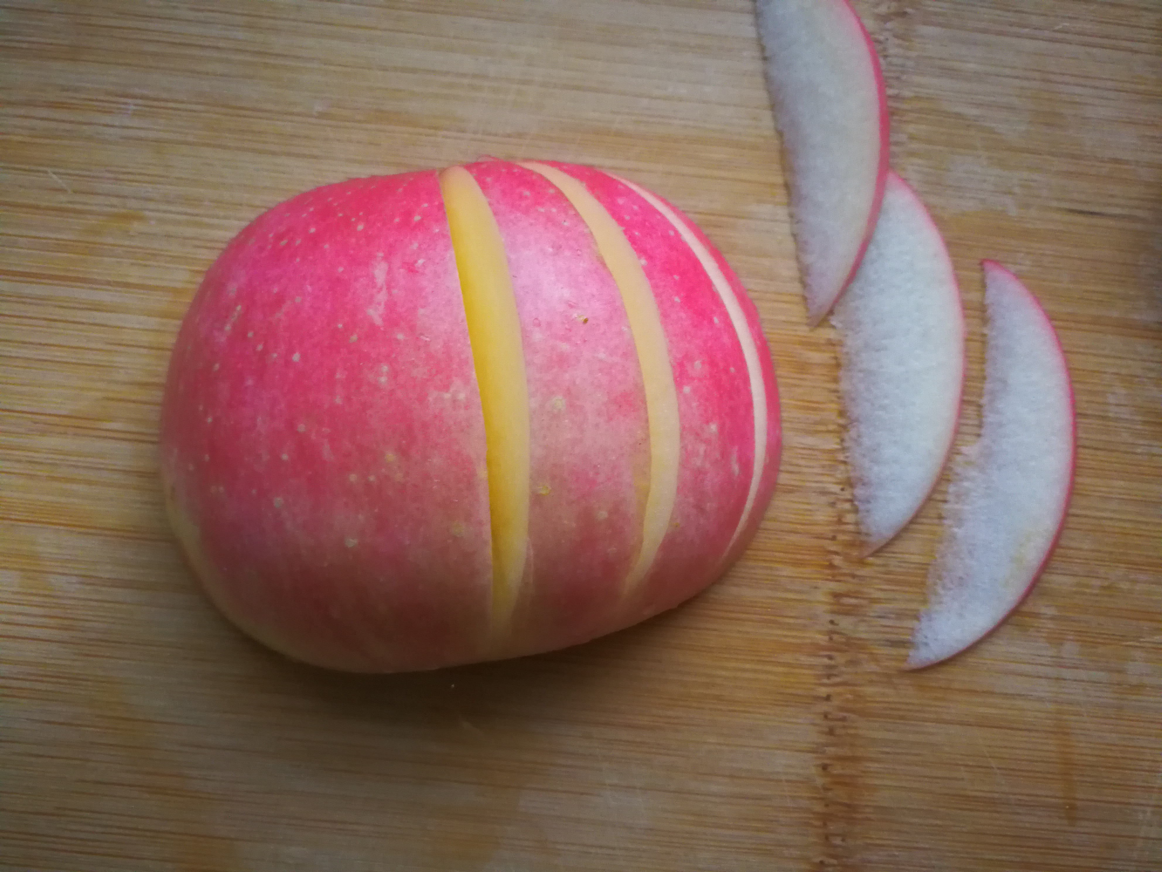 天鹅苹果,花式苹果(2种花式切苹果方法)