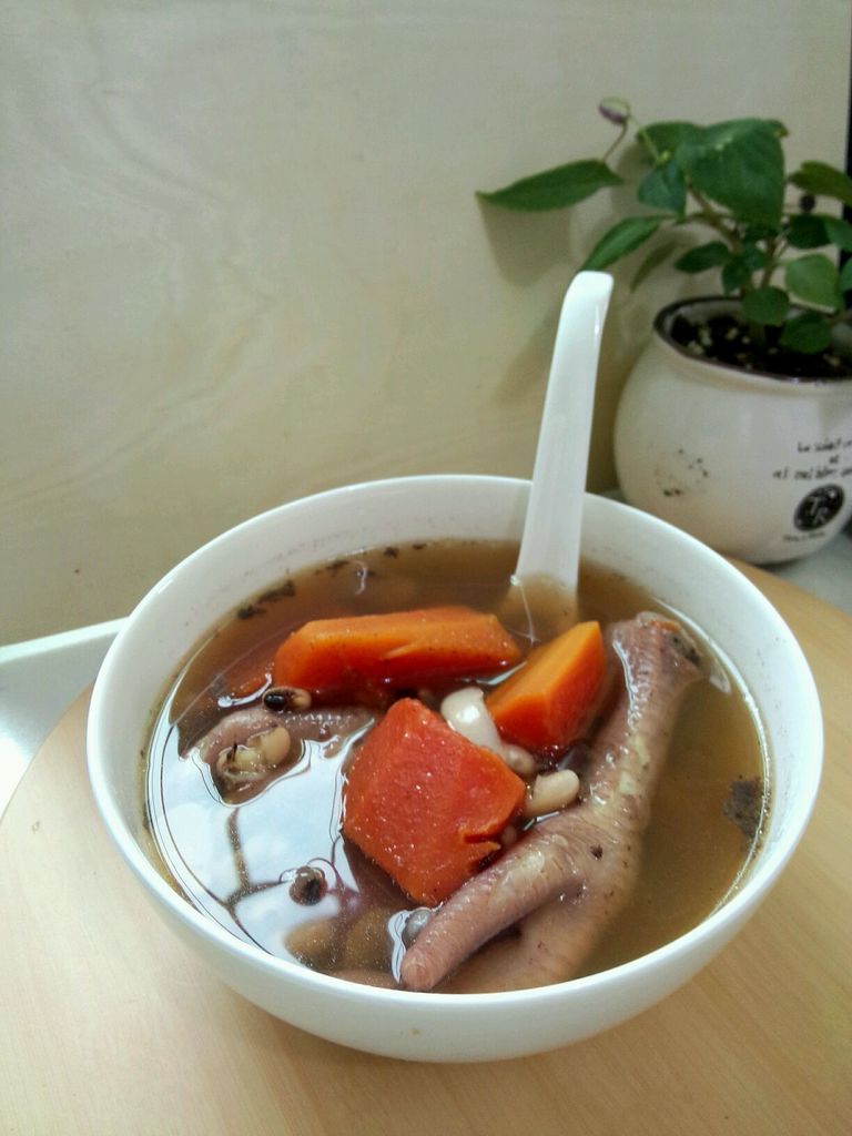 眉豆木瓜鸡脚(鸡爪)汤有没有吃了小黄鱼拉肚子的图片