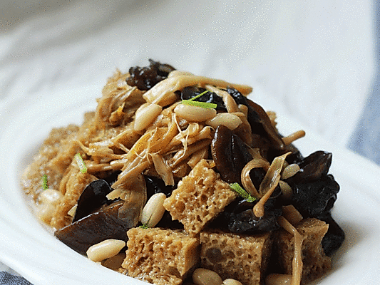 烤麸是豆制品吗