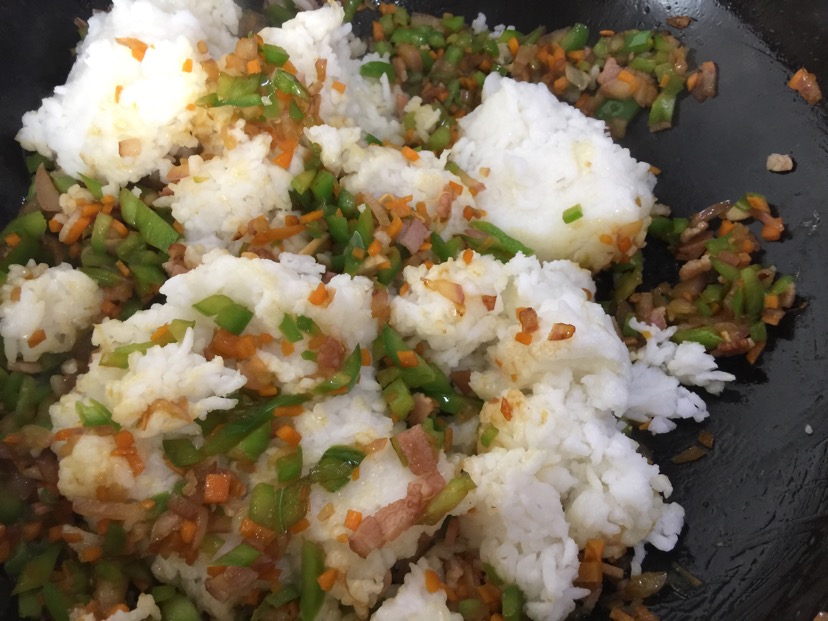 彩蔬炒饭 剩饭的完美归宿