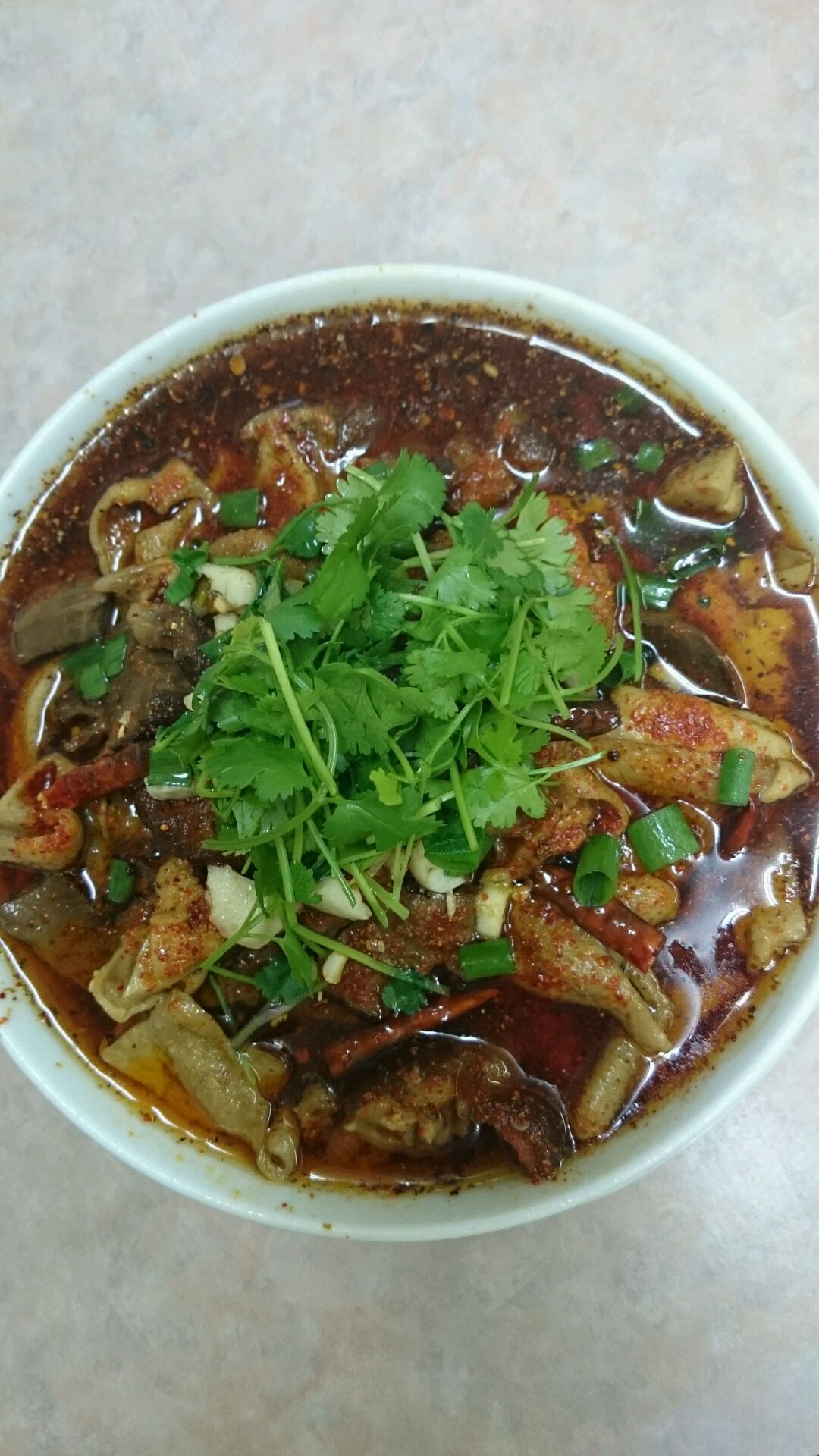 红汤全家福