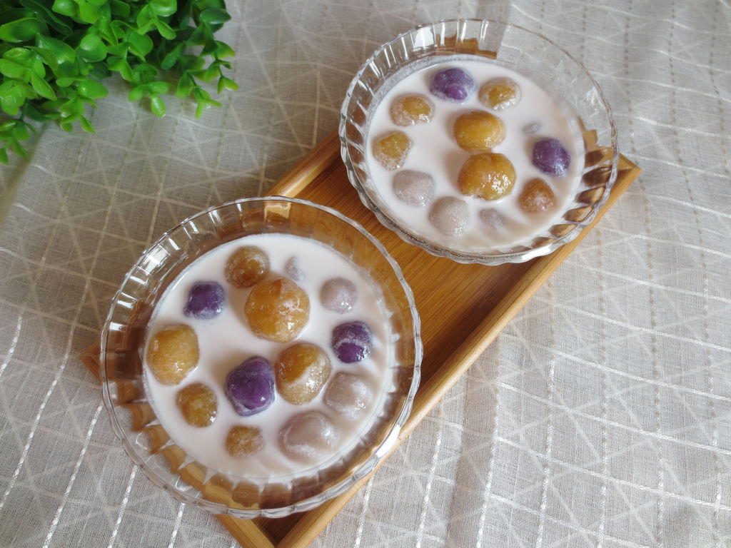 椰香三色芋圆