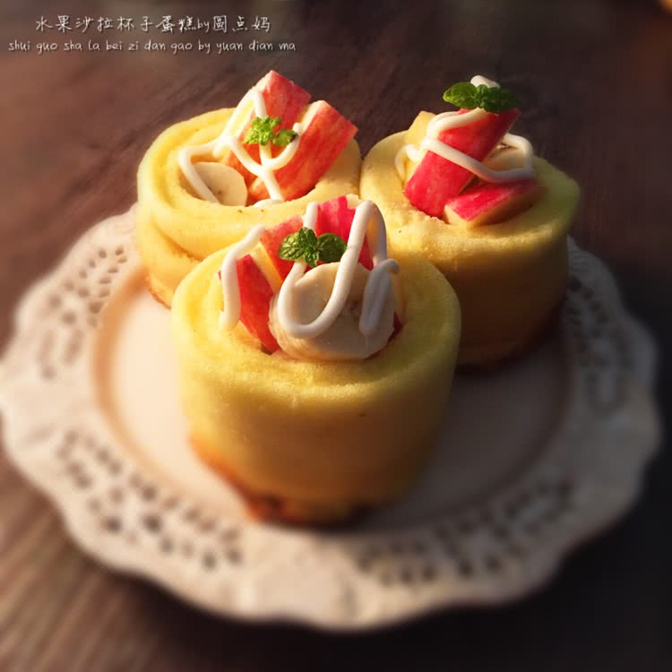 水果沙拉杯子蛋糕#维达与你传承年味