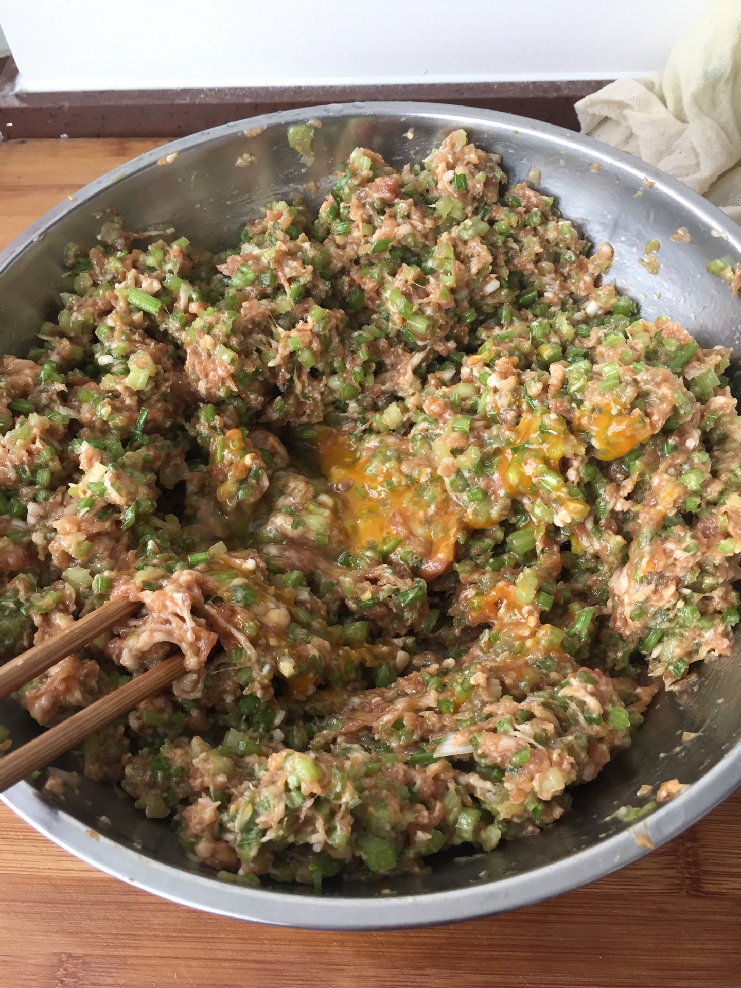猪肉芹菜馅饺子
